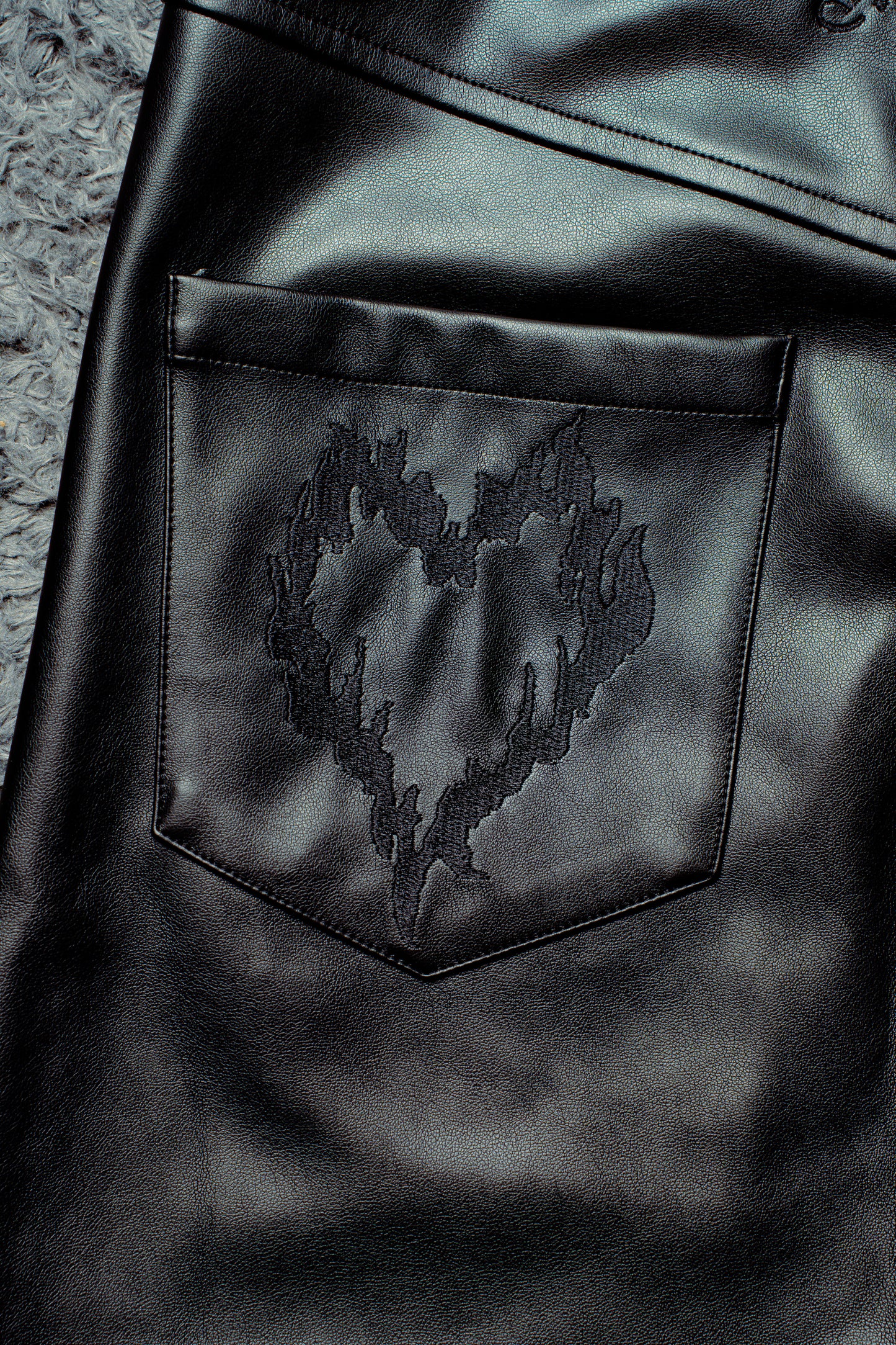 INFATUATION Nightfall Jorts < pre-order >