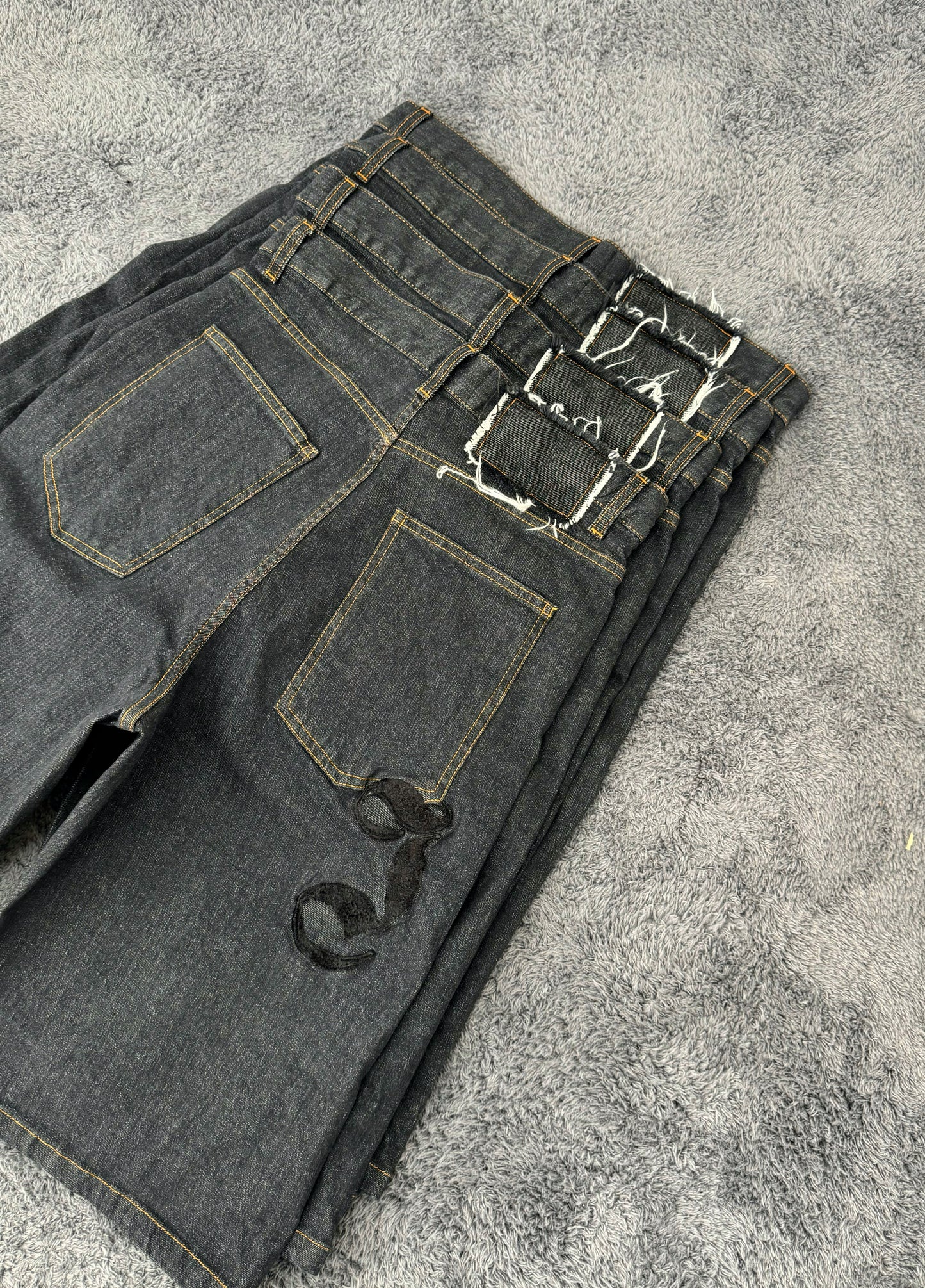 INFATUATION Swagging Jorts